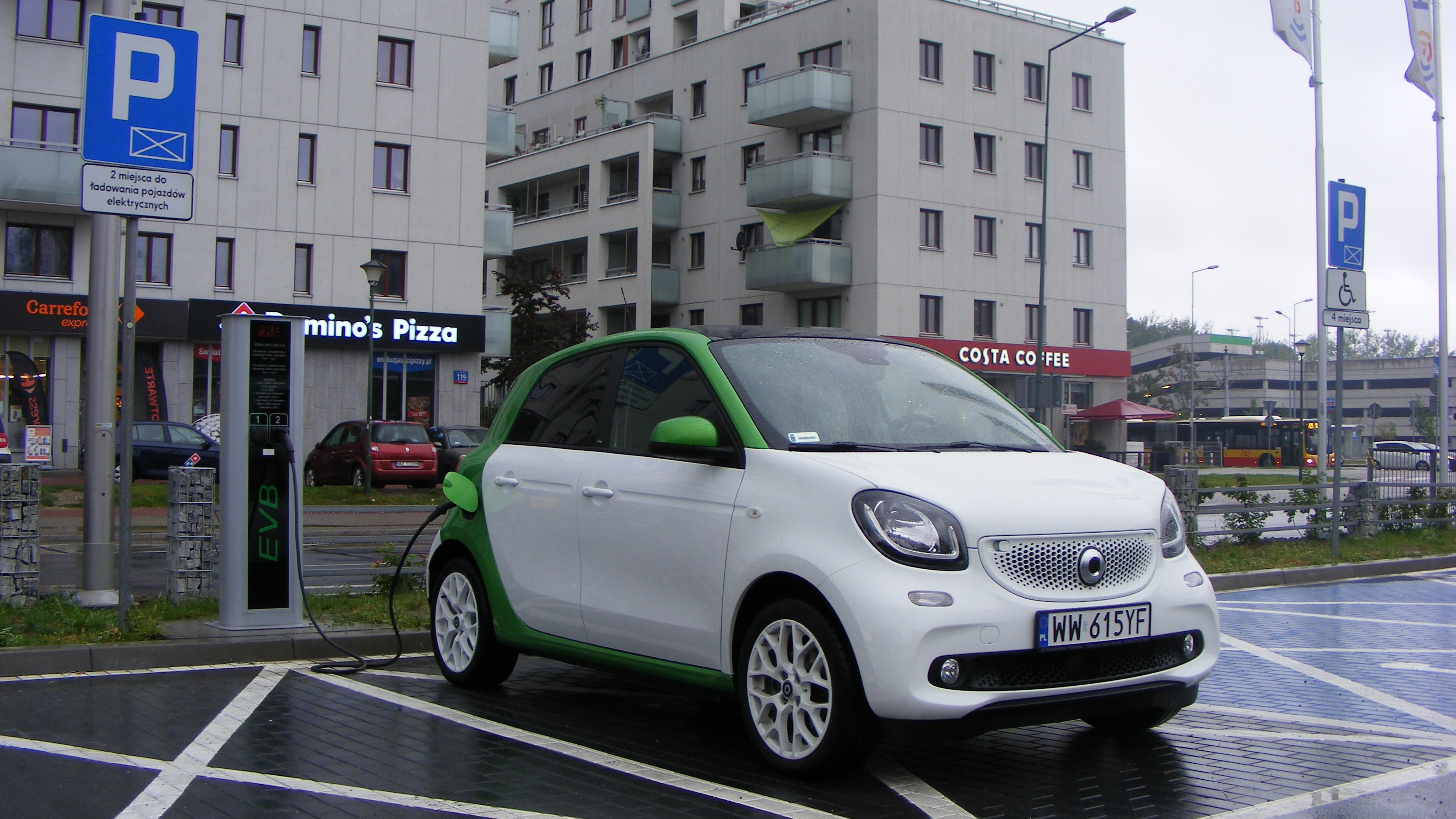 Smart ForFour EQ / fot. Sebastian Tomaszewski