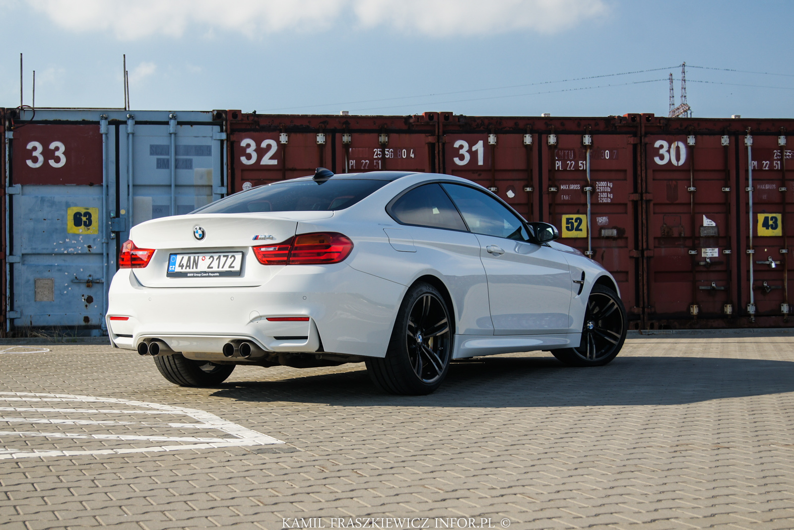 BMW M4 2016