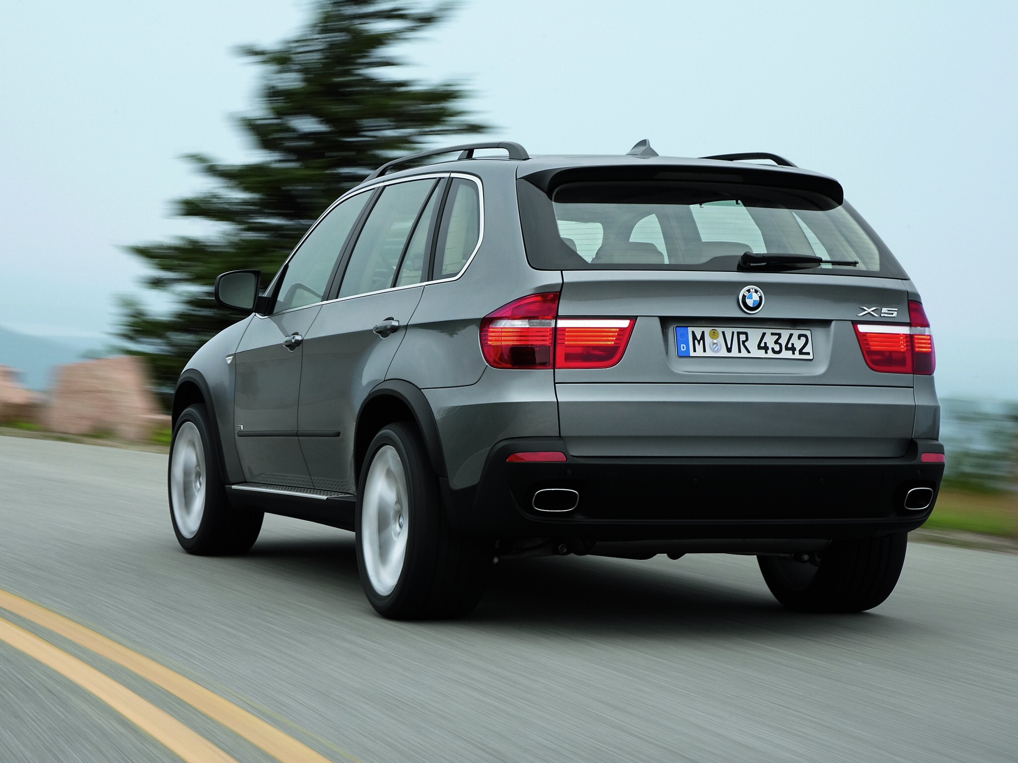 Używane: BMW X5 E70 (2006 - 2013) – opinie i typowe usterki