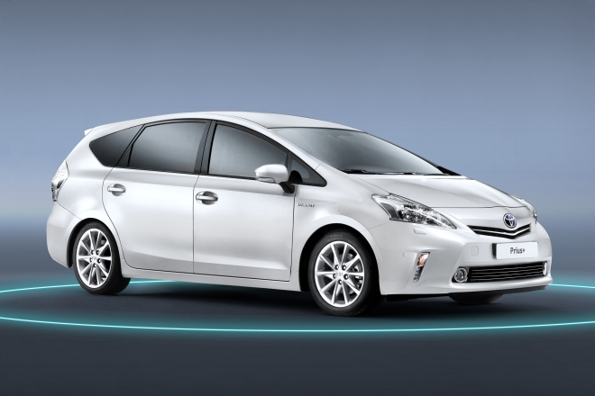 Toyota Prius+ - przód