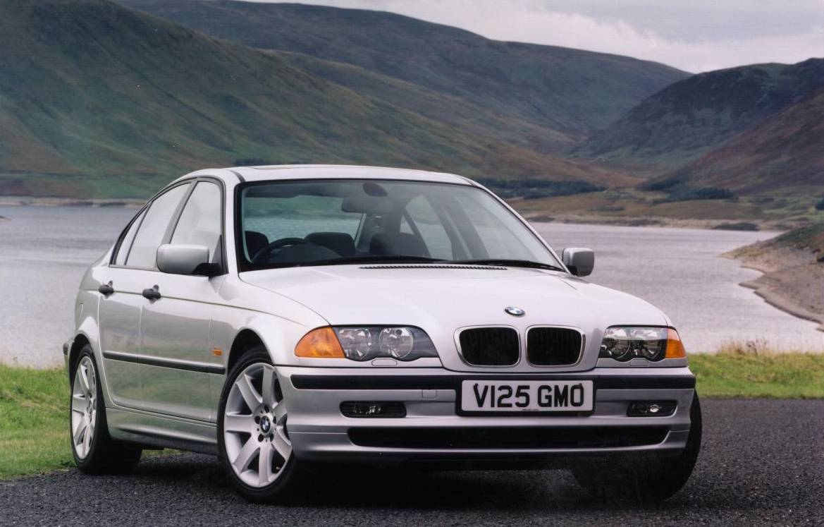 Jaki olej do wspomagania BMW E46? Podpowiadamy.
