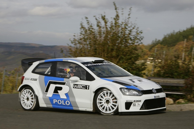 Volkswagen zachęcony sukcesami w Rajdzie Dakar postanowił spróbować startów w WRC.