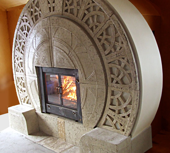 Obudowa wykonana z przestrzennych ceramicznych elementów.