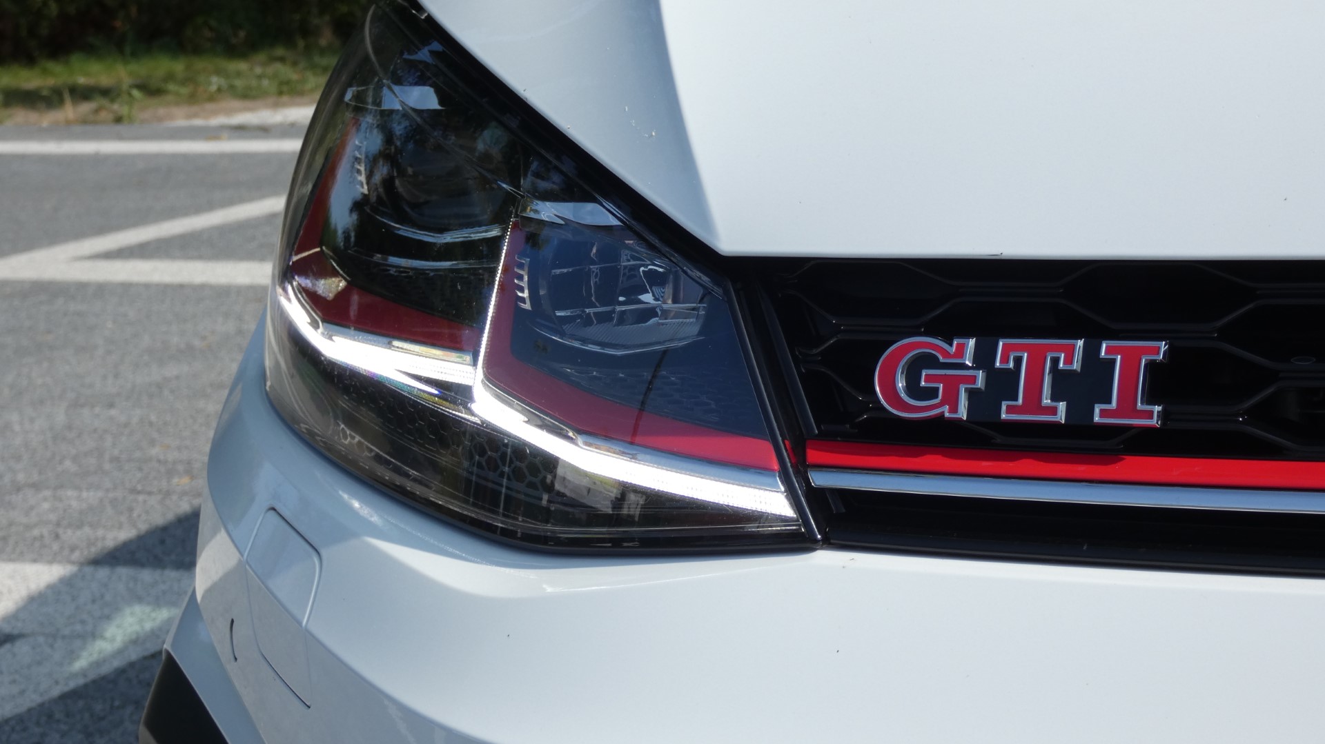 VW Golf GTI Performance 