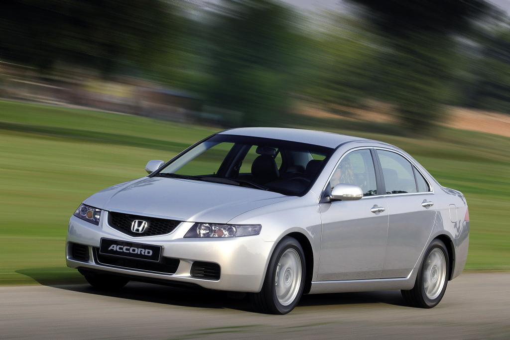 Używany samochód do 20 tysięcy złotych: Honda Accord VII