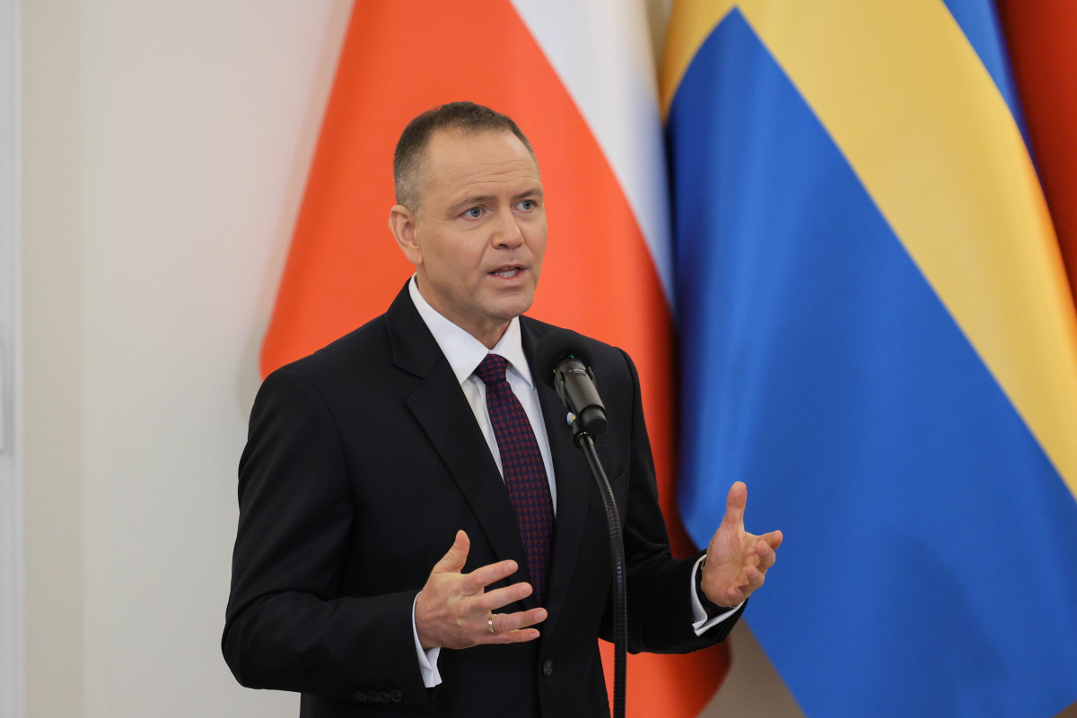 Prezydent odrzuca SAFE. Eksperci ostrzegają przed zależnością od USA