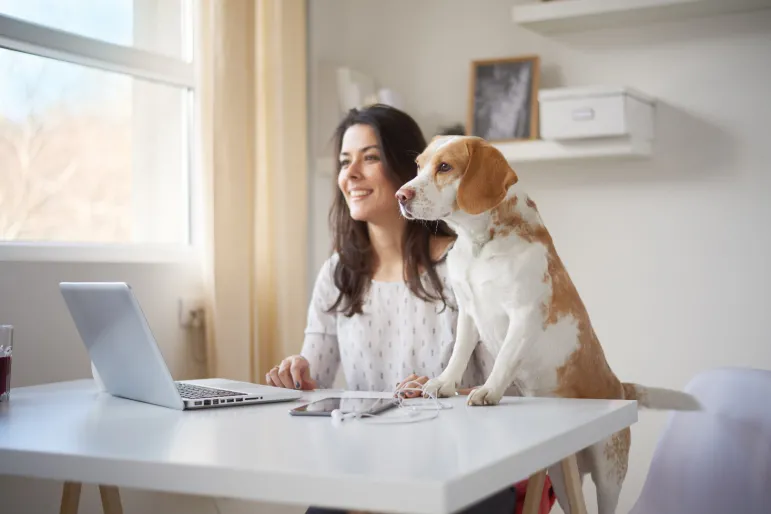 Kobiety wybierają home office