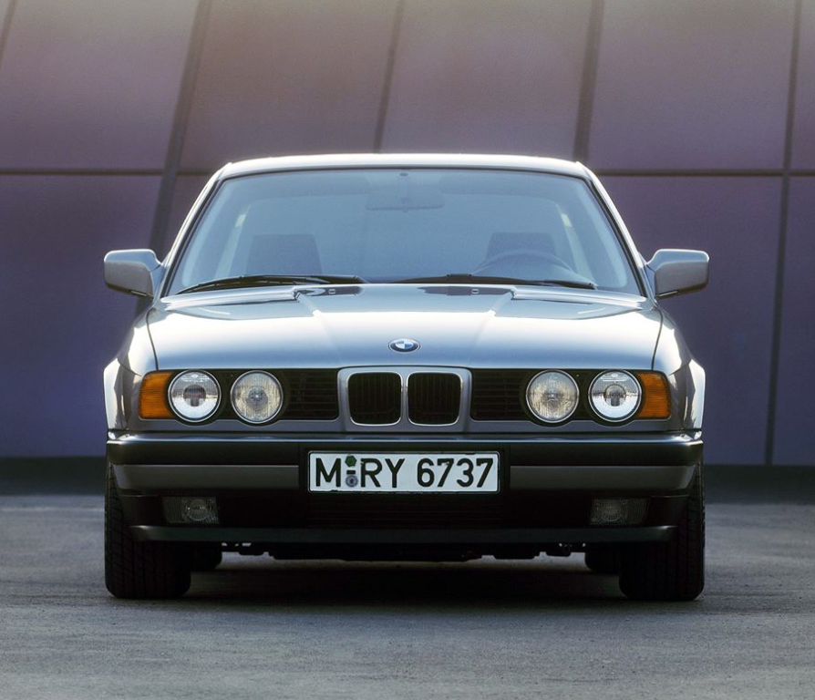 BMW 540i E34