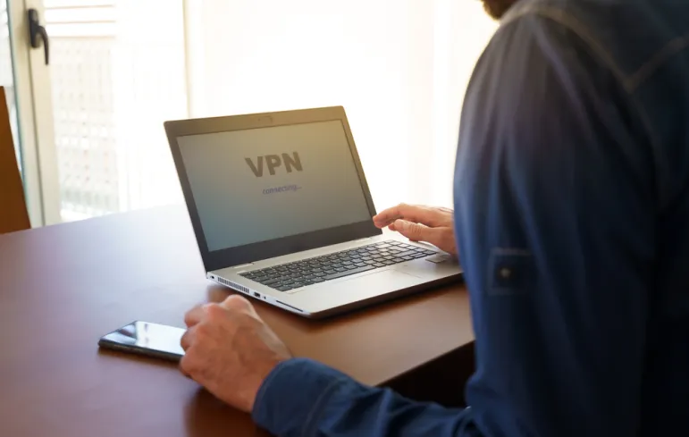 Bezpieczne komunikatory oraz VPN – jak działa taki duet?