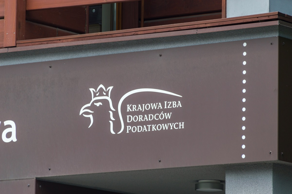 Doradcy podatkowi tworzą samorząd doradców podatkowych, zwany Krajową Izbą Doradców Podatkowych