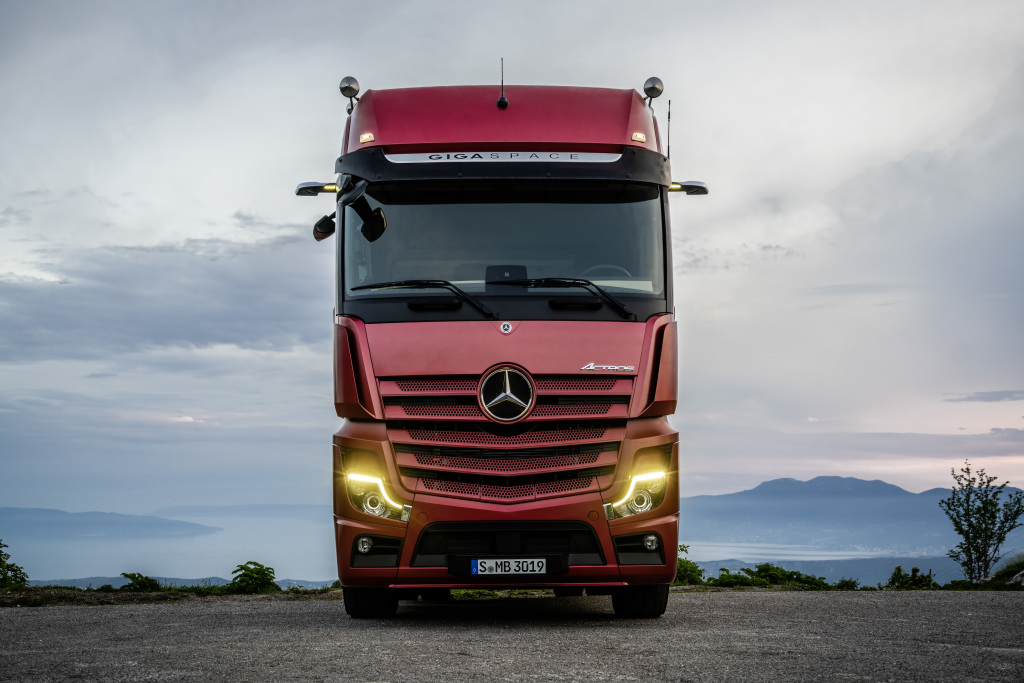 Mercedes-Benz Actros / fot. Mercedes-Benz