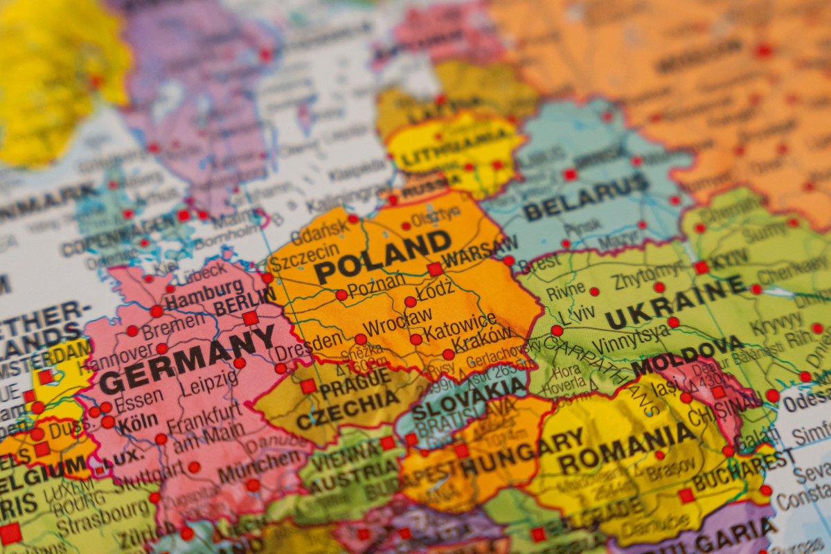 Niemcy stawiają na Polskę. To najchętniej wybierany kierunek inwestycji w regionie