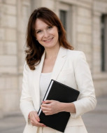 dr Anna Mazurek