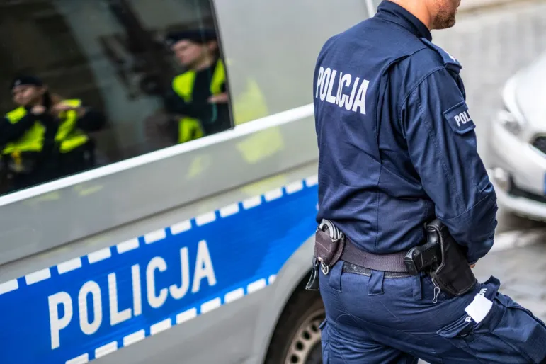 Brakuje 13 000 policjantów. Dlaczego mundurowi odchodzą?