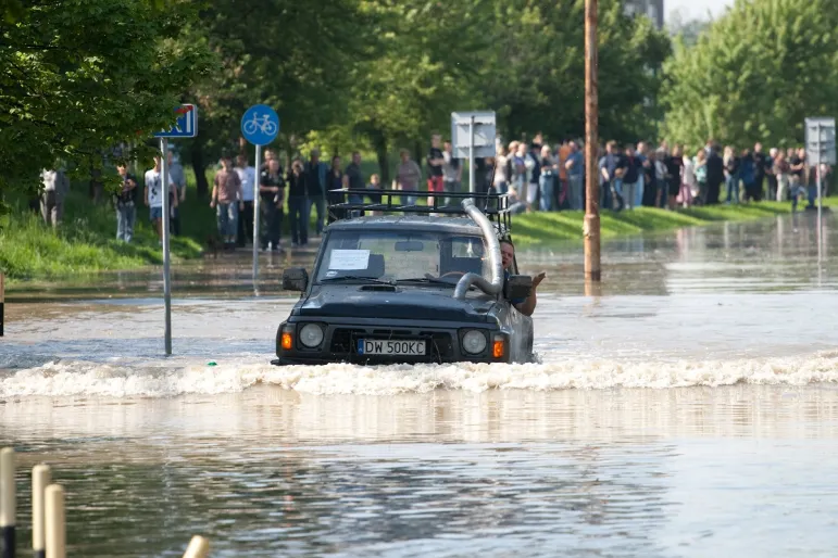 Ubezpieczyciele zaniżają odszkodowania za straty poniesione wskutek powodzi?