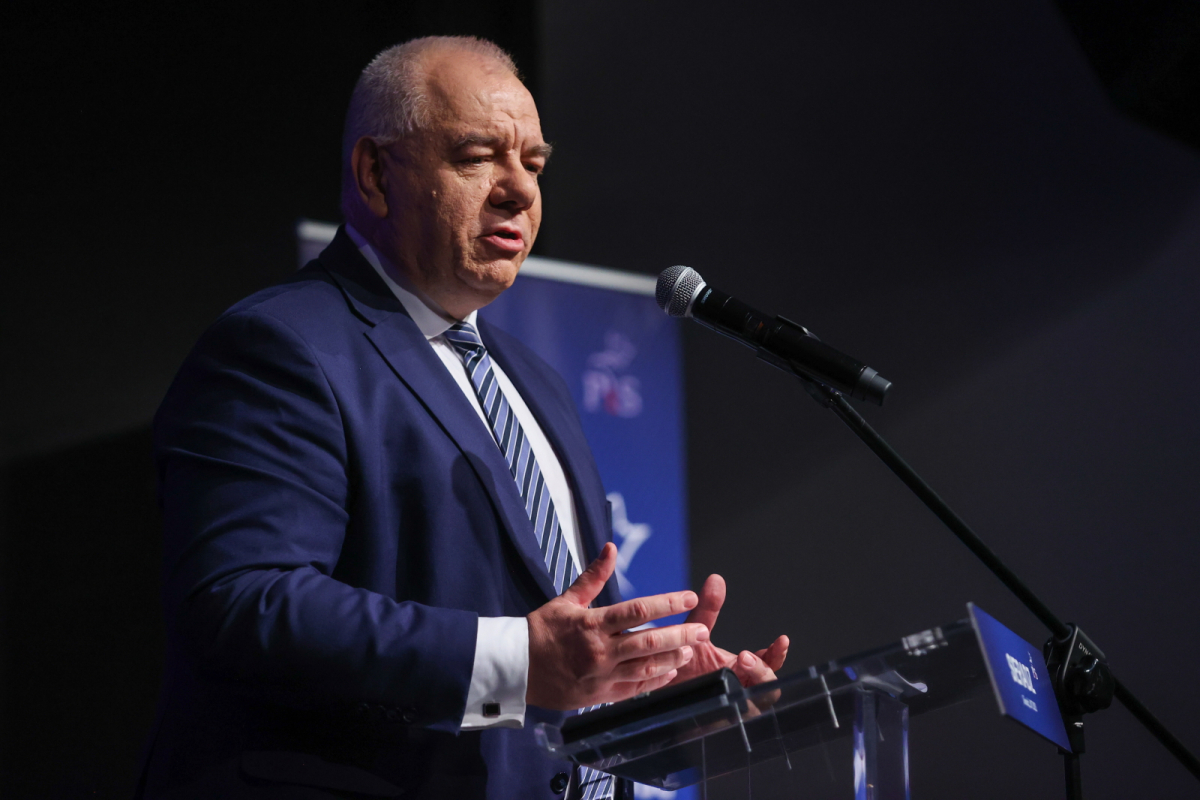 Sasin zrobi wszystko żeby zasiłek pogrzebowy został podwyższony przed wyborami
