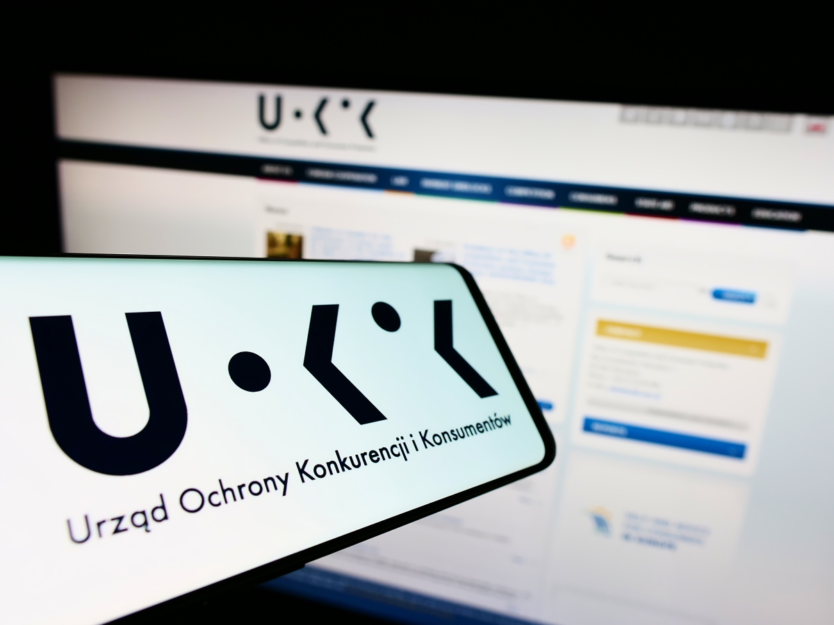 Toksyczna biżuteria i obrusy w sklepach. Alarmujące wyniki kontroli UOKiK - normy przekroczone nawet 400 razy