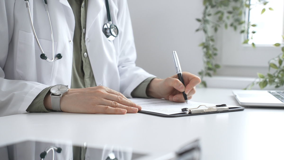 Eksperci alarmują: Ponad połowa pacjentów z tymi chorobami nie przestrzega zaleceń