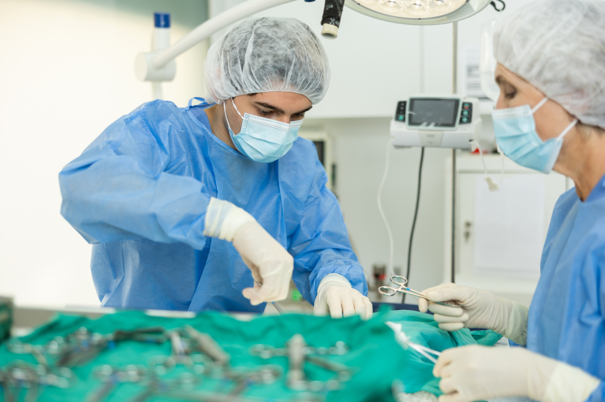 szpital lekarze z Ukrainy prawo wykonywania zawodu Naczelna Izba Lekarska język polski egzamin