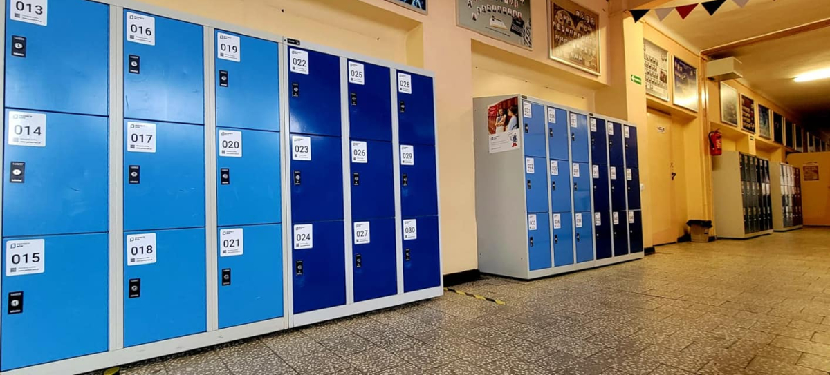 Płatne szafki w liceum za 189 zł/rok. Na wniosek uczniów