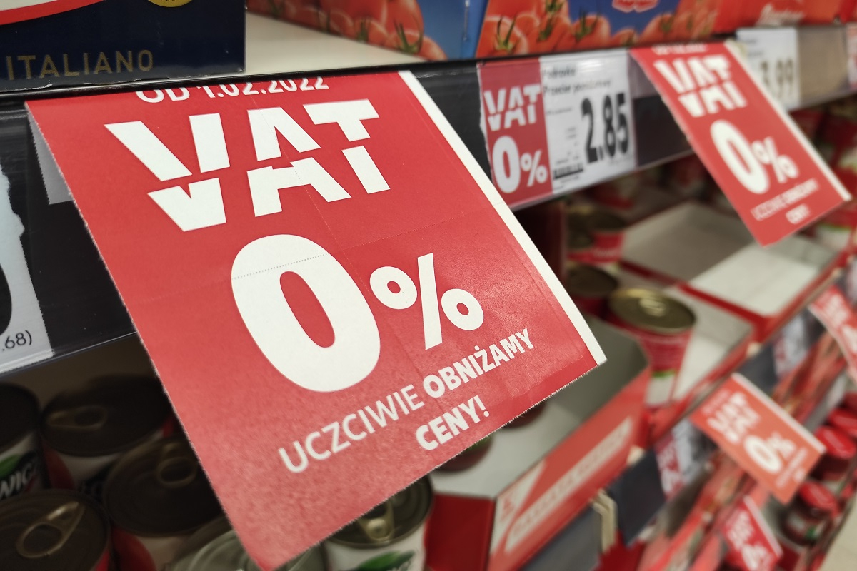 0 proc. VAT na żywność w 2024 r. zmniejszy wpływy budżetowe o 2 mld 745 mln zł