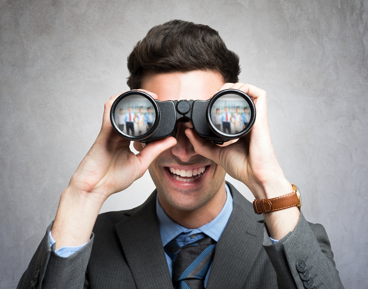 Spośród 1000 ankietowanych ponad połowa stwierdziła, że aktywnie poszukuje pracy