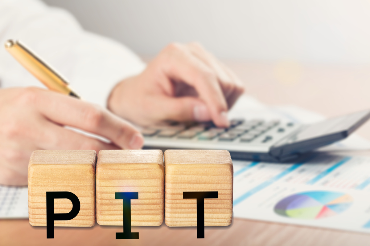 Zwolnienia studenta z opłat za studia a podatek – fiskus zmienia zdanie