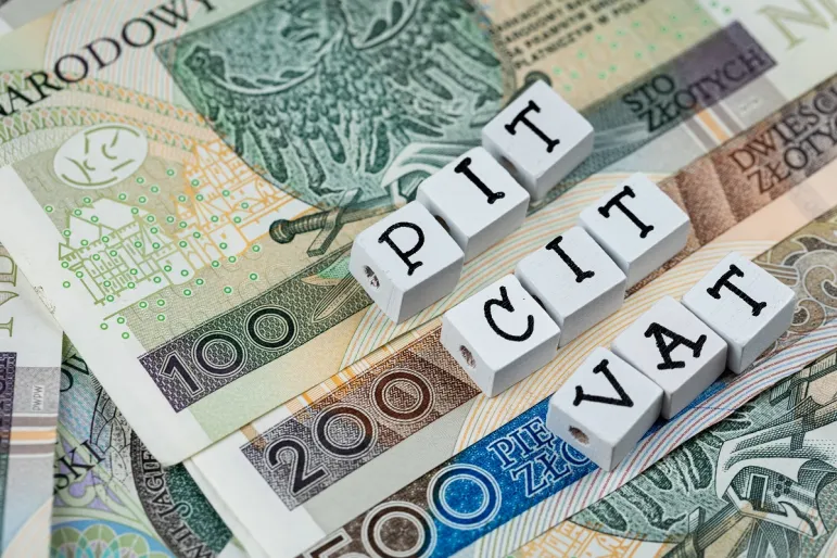 pit cit vat podatek podatki dochodowy od osób fizycznych prawnych towarów i usług pieniądze banknoty