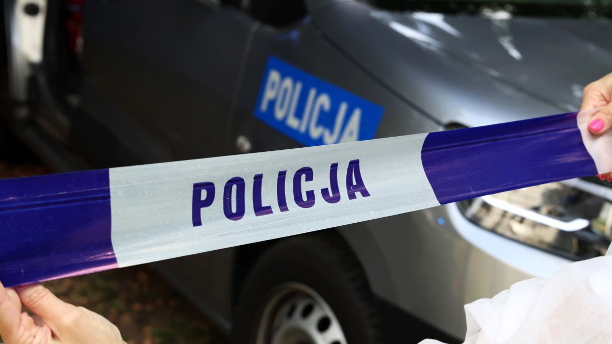 Laptopy dla uczniów od PIS trafią do szkół średnich. Program Laptop dla czwartoklasisty idzie do prokuratury