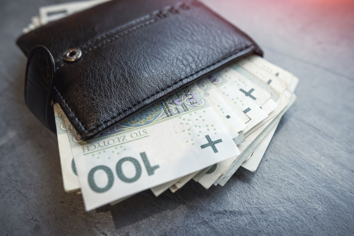 NSA: W zasiłku niezdolność do pracy. W orzeczeniu o niepełnosprawności zdolność. W świadczeniu pielęgnacyjnym zdolność. Jak się w tym połapać?