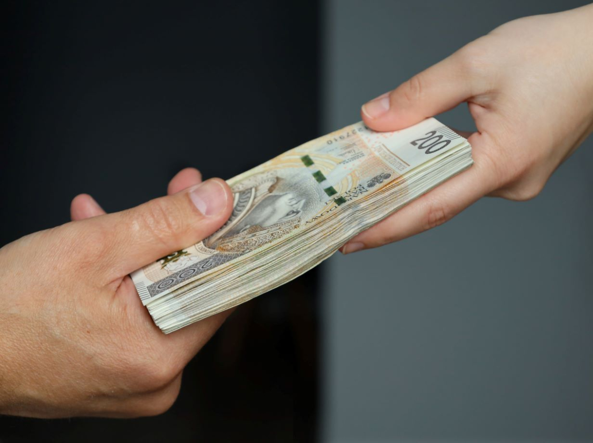 PZON w 4 minuty odebrał świadczenie niepełnosprawnej dziewczynce. Prostym testem trzech pytań. Czy tak jest w całej Polsce?