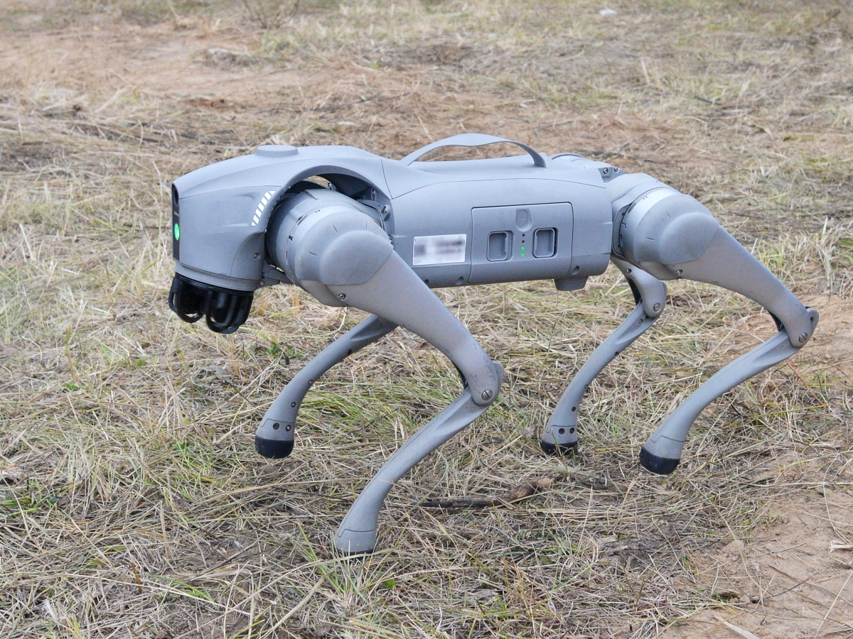 AI wychodzi już z centrów danych. Roboty z neuromorficznymi chipami odbierają bodźce w czasie rzeczywistym jak ludzki mózg i zmysły