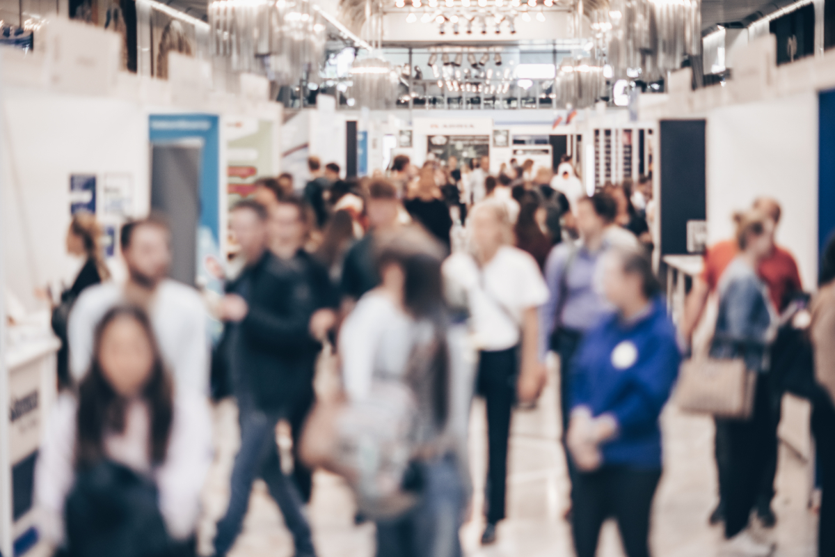 Liczba ofert pracy w Internecie spada. Jakie zawody znikają z rynku?