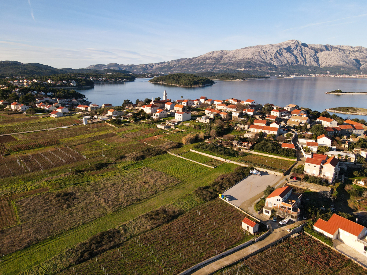Mieszkanie (dom, działka budowlana) w Chorwacji - za ile, jak kupić