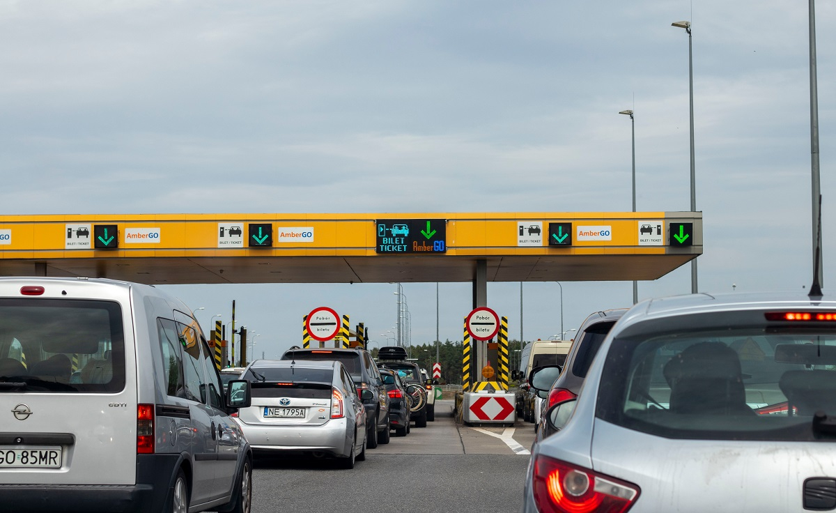 Premier Morawiecki: otwarte bramki na autostradzie najlepiej będą obrazowały politykę obecnego rządu