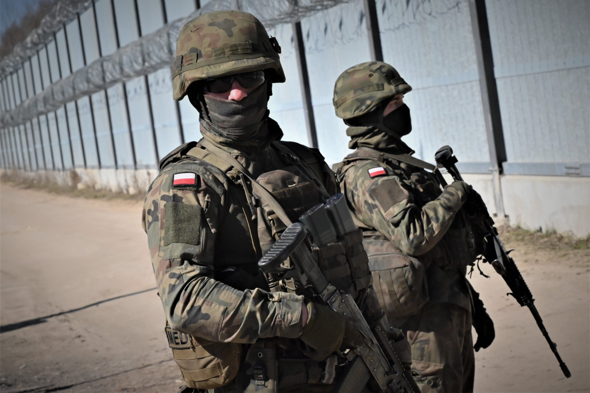 wojsko, nieruchomość, samochód, wojna, grzywna