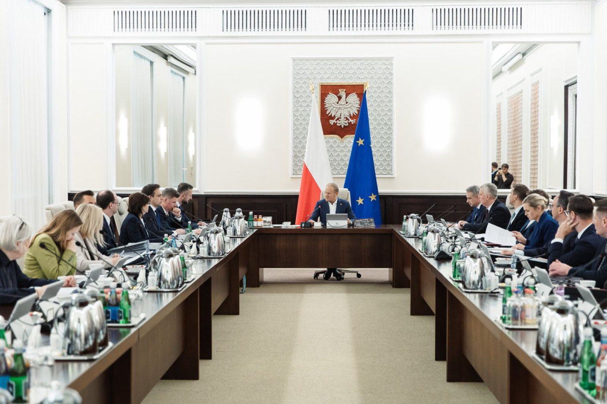 wyłudzenie, mieszkanie, DPS, rząd, umowa o dożywocie