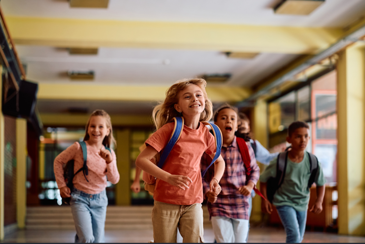 Nowy program MEN. 500 mln zł na wsparcie edukacji dzieci ukraińskich w Polsce