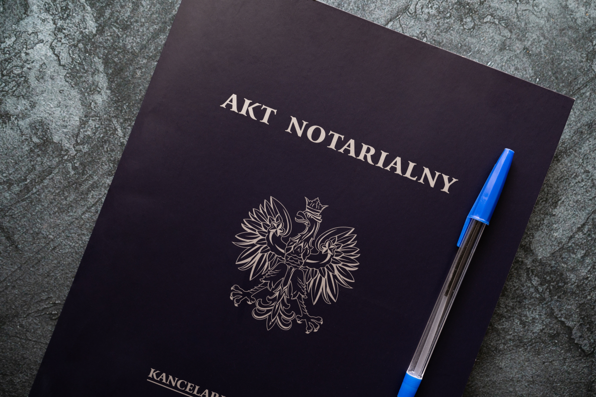 nieruchomości, sprzedaż nieruchomości, akt notarialny, cena, własność