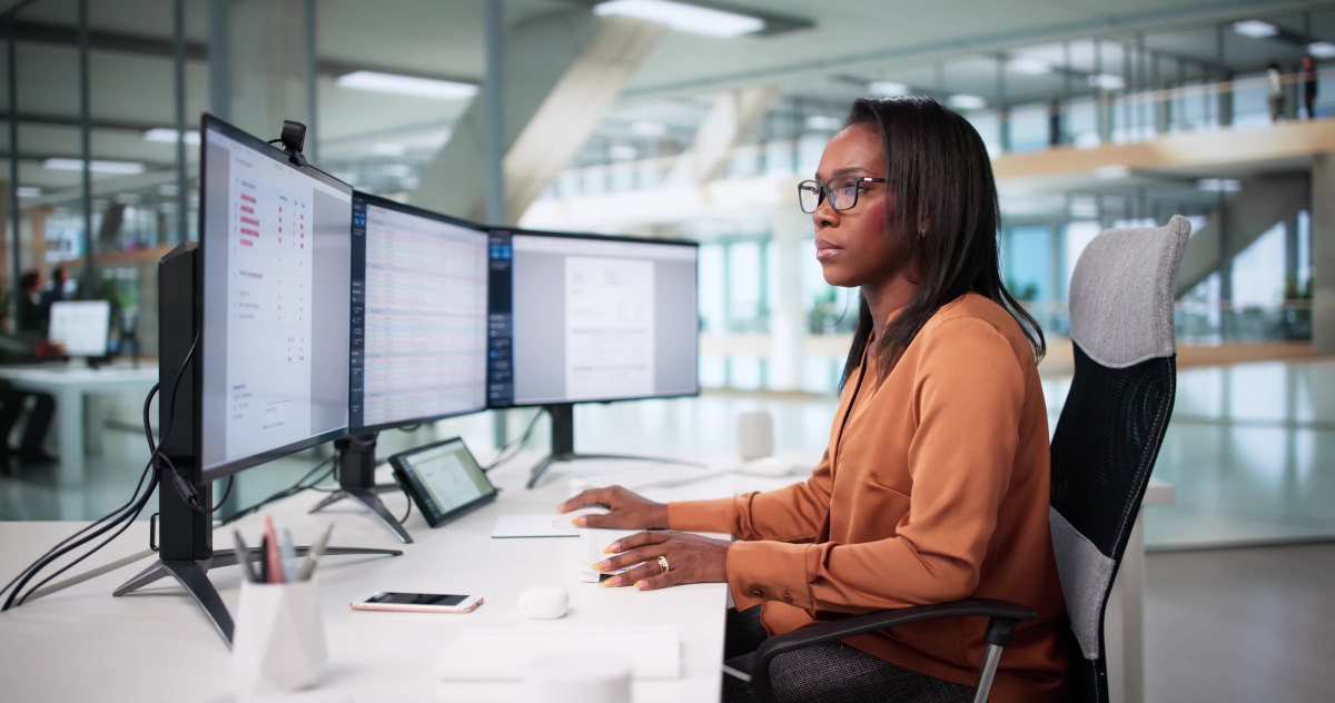 Accurate,Billing,Manager,Audits,Payroll,Codes,Using,Software,Professionally.