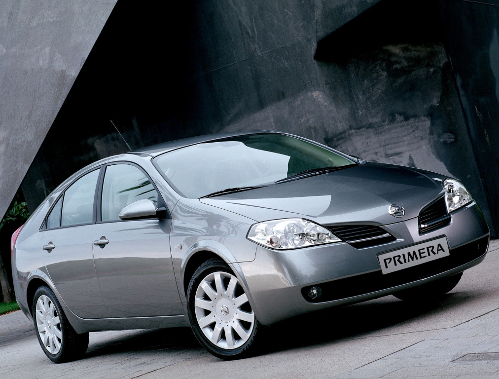 Nissan Primera P12