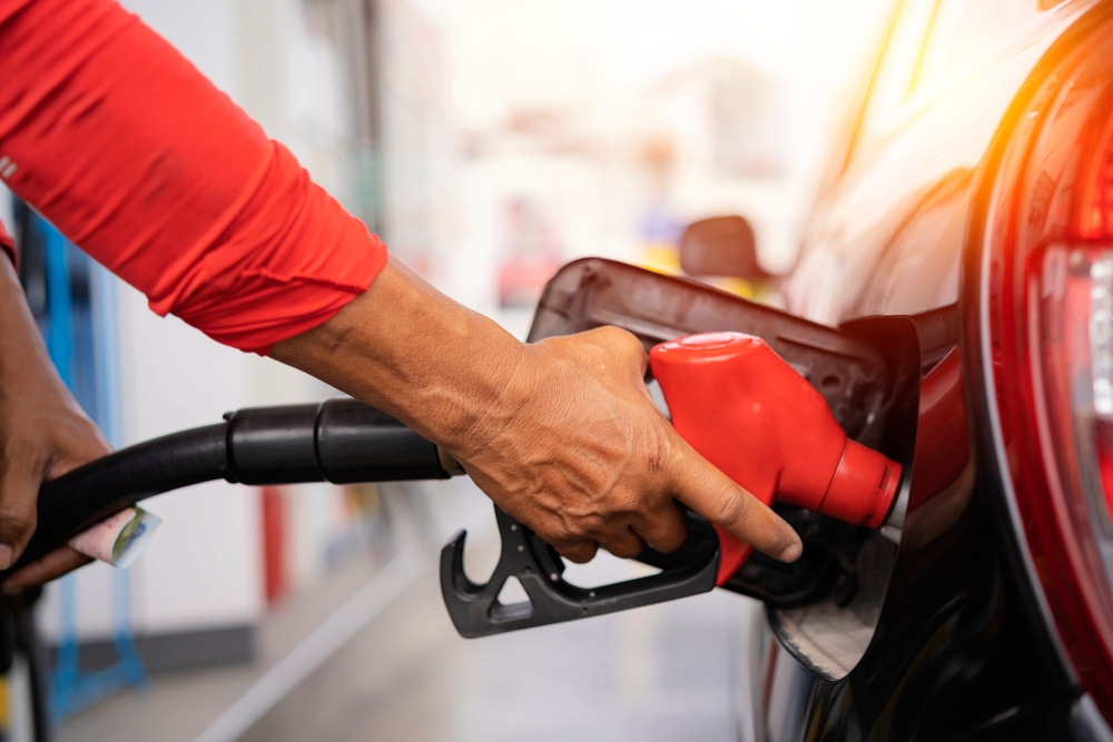Ceny paliw po wyborach. e-petrol.pl: będą podwyżki (Pb95 5,99-6,15 zł/l, ON 6,09-6,22 zł/l)
