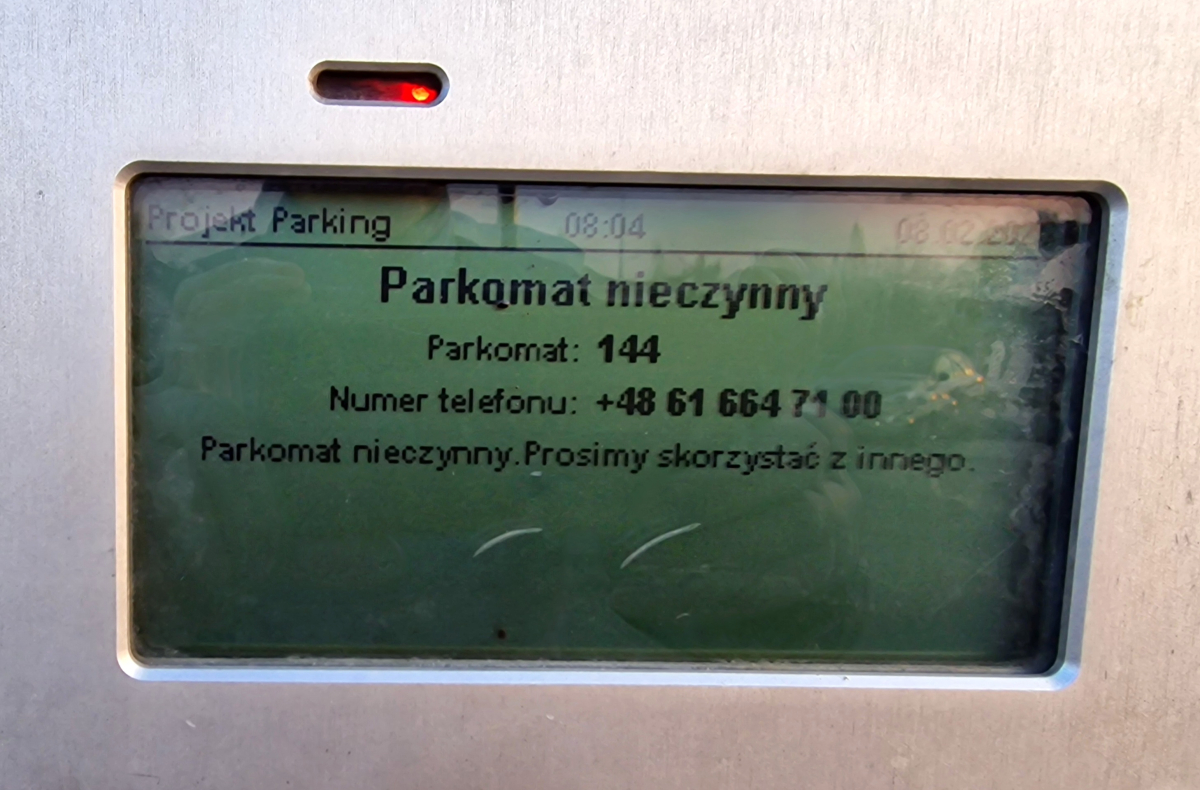 nieczynny parkometr