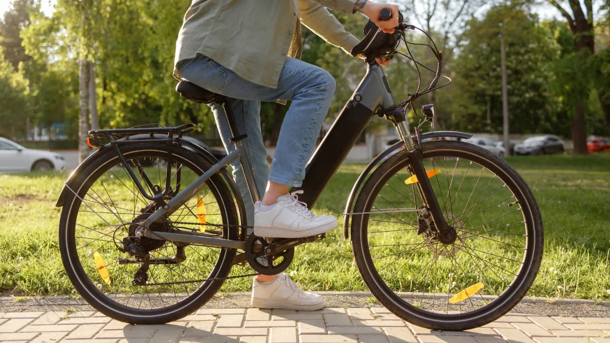 Masz to w swoim rowerze? Zapłacisz co najmniej 3600 zł kary i nie możesz jeździć nim po drogach publicznych. Wiele osób nieświadomie łamie prawo