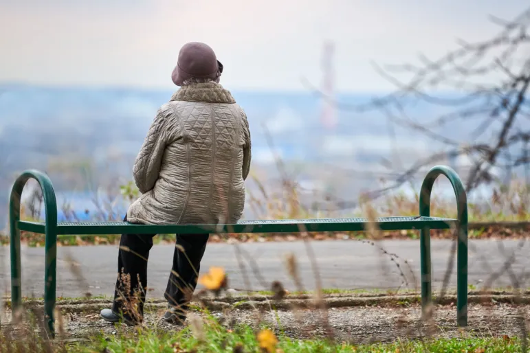 Renta wdowia a limit 55 lat dla kobiet i 60 lat dla mężczyzn. Co to oznacza w praktyce?