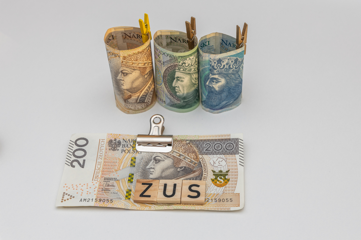pieniądze, ZUS, gotówka