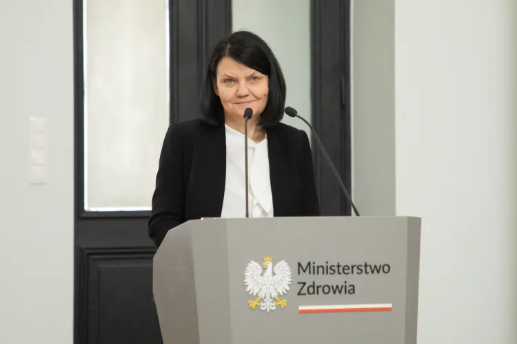 Nowa lista refundacyjna od 1 kwietnia 2026. 16 nowych terapii, w tym 14 onkologicznych