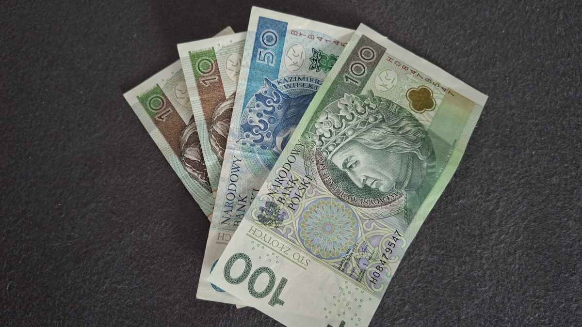 Przychody z innych źródeł w PIT: co to jest, jaki podatek i jak rozliczyć?
