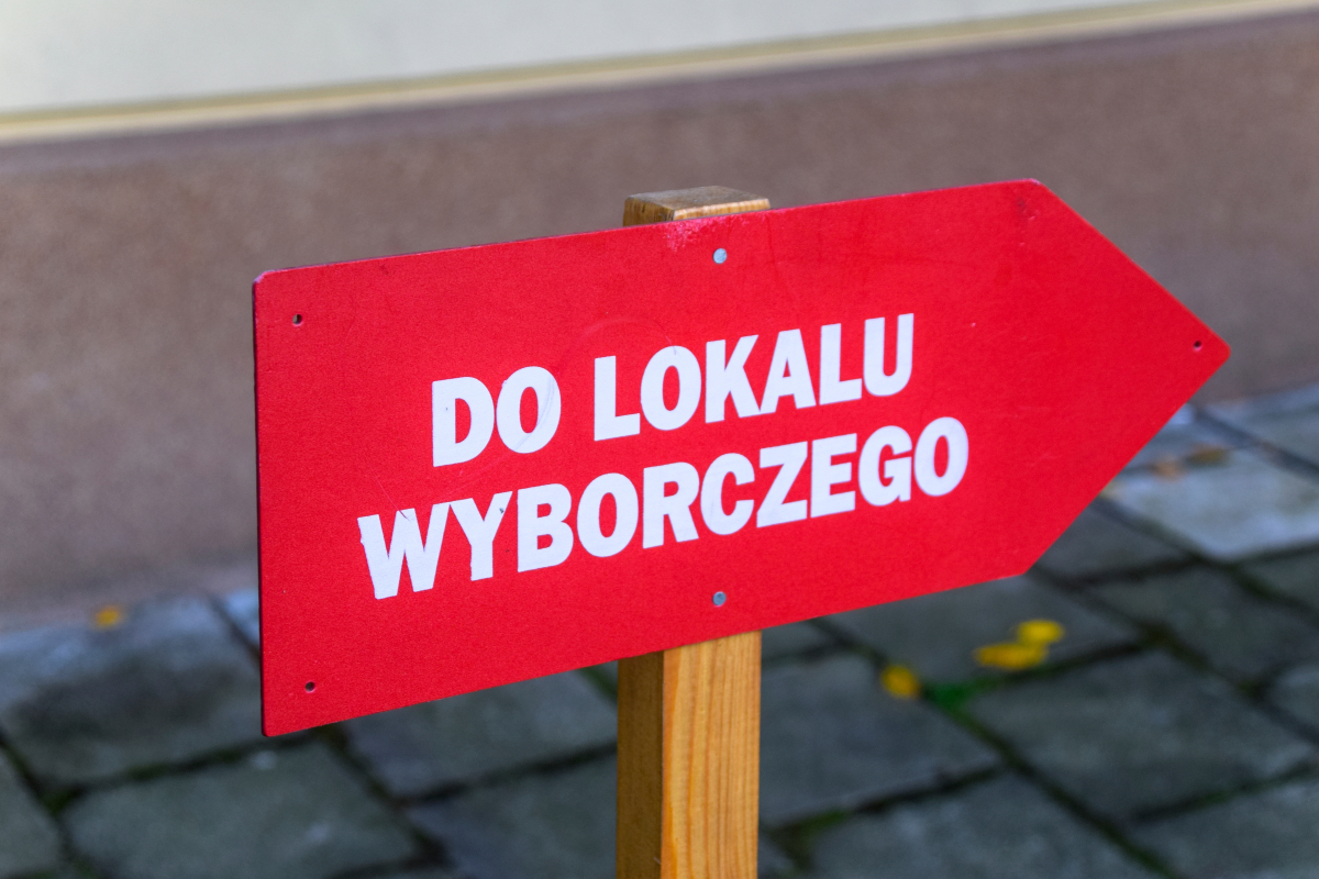 wybory komisja wyborca pracownik trzynastka dodatkowe wynagrodzenie roczne