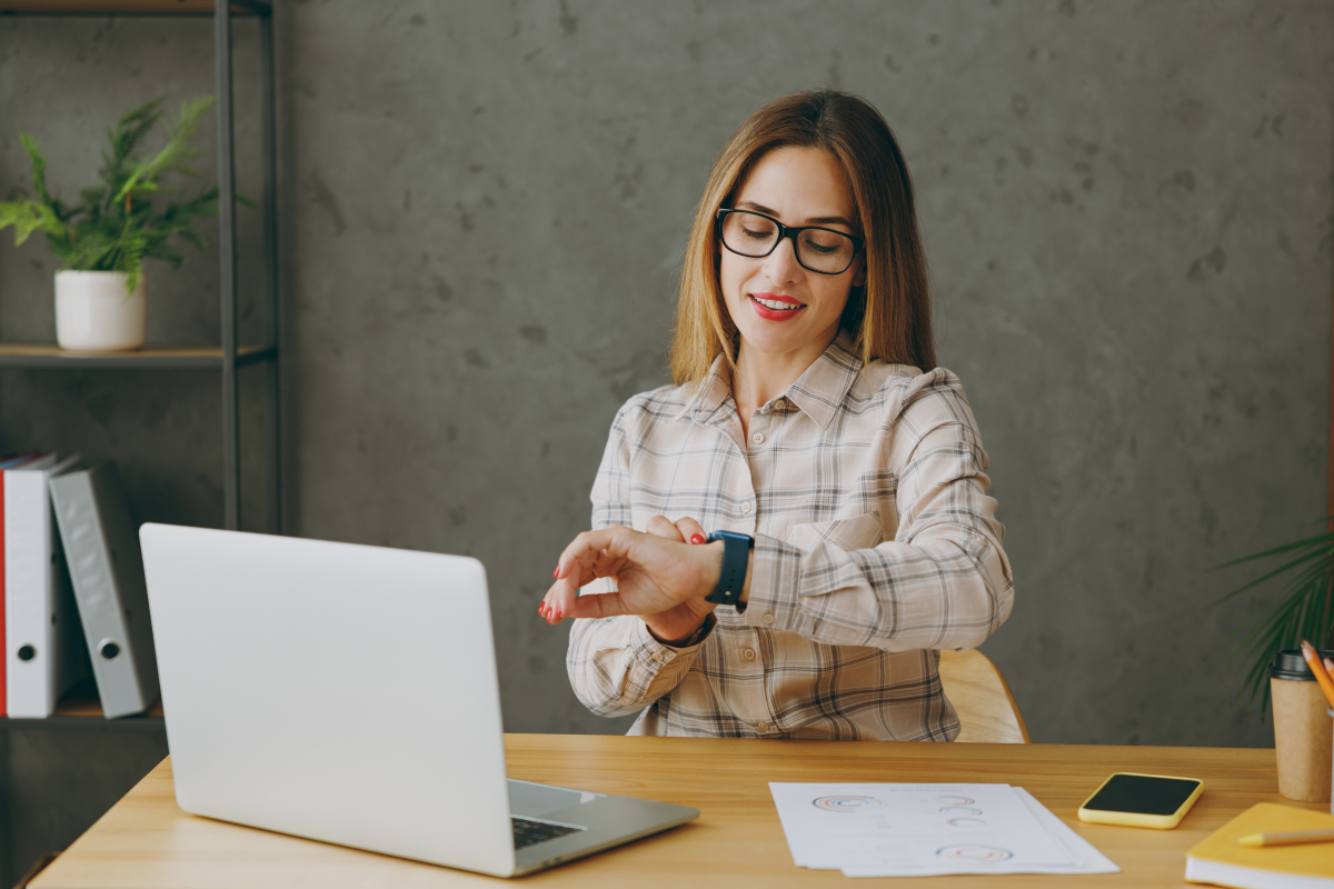 Mafia nadgodzinowa czyli zmowa pracowników to proceder generujący potężne koszty pracodawcy